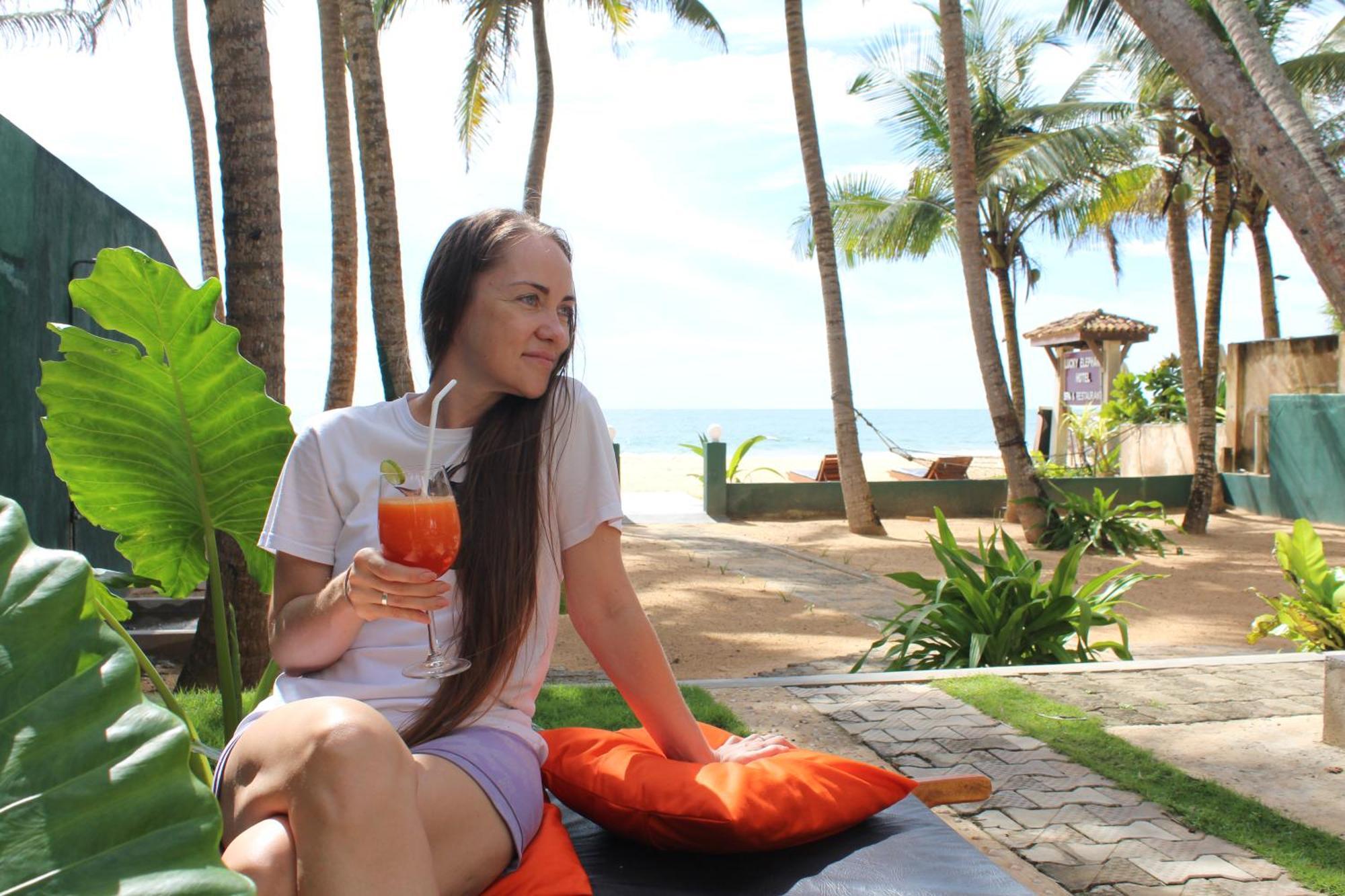 Prana Beach Hotel Ex Guli Hikkaduwa Bagian luar foto