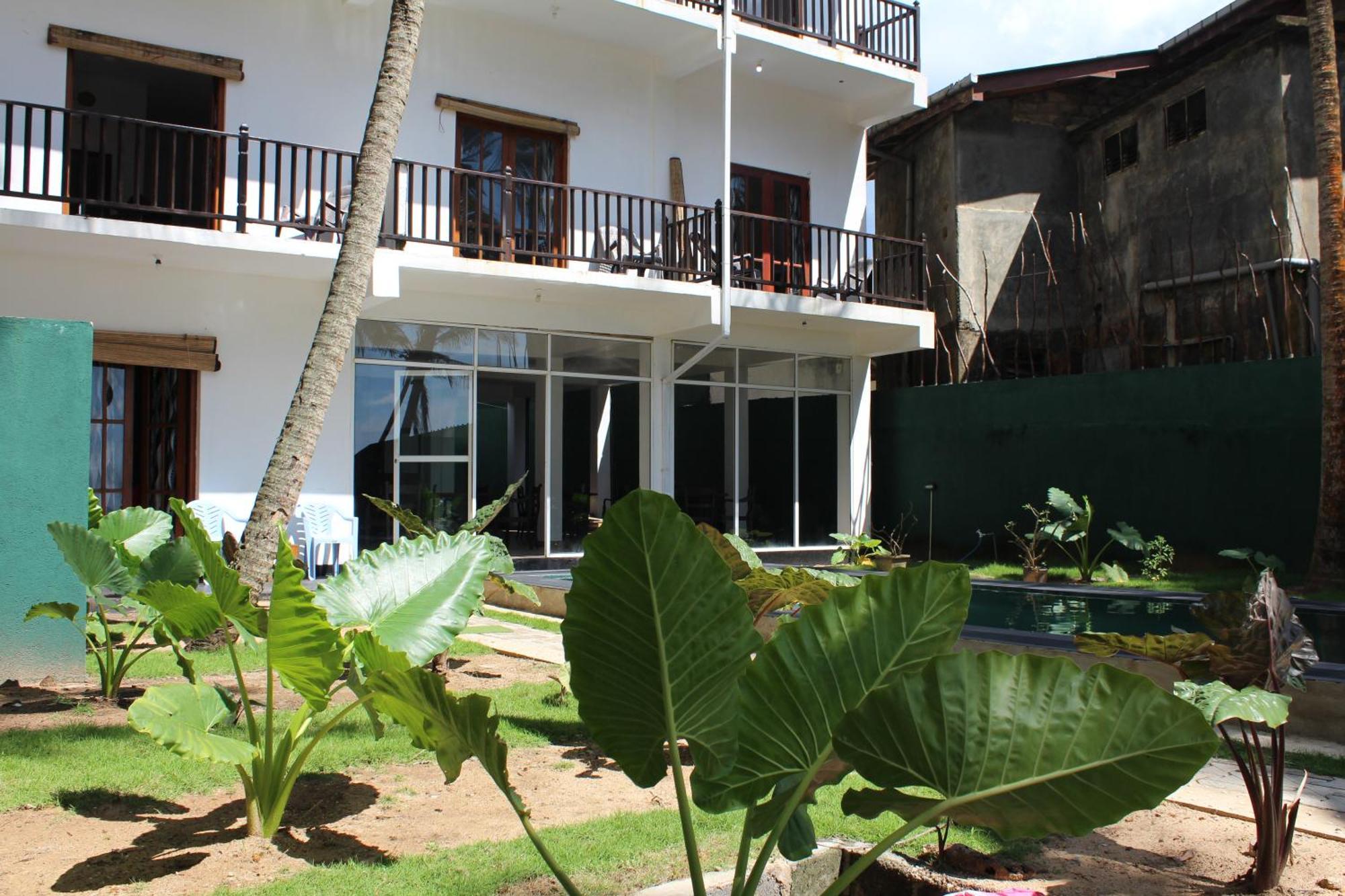 Prana Beach Hotel Ex Guli Hikkaduwa Bagian luar foto