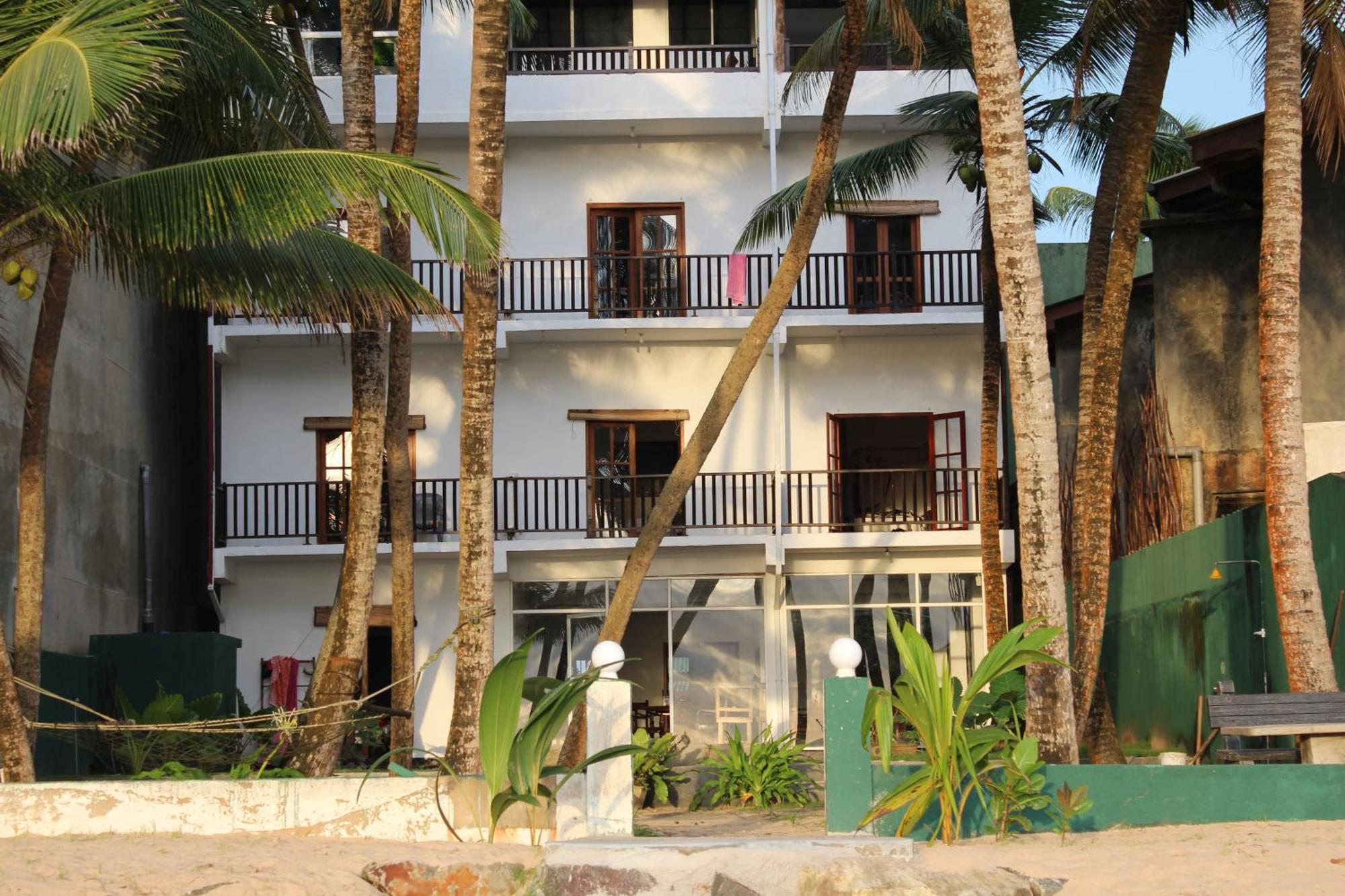 Prana Beach Hotel Ex Guli Hikkaduwa Bagian luar foto