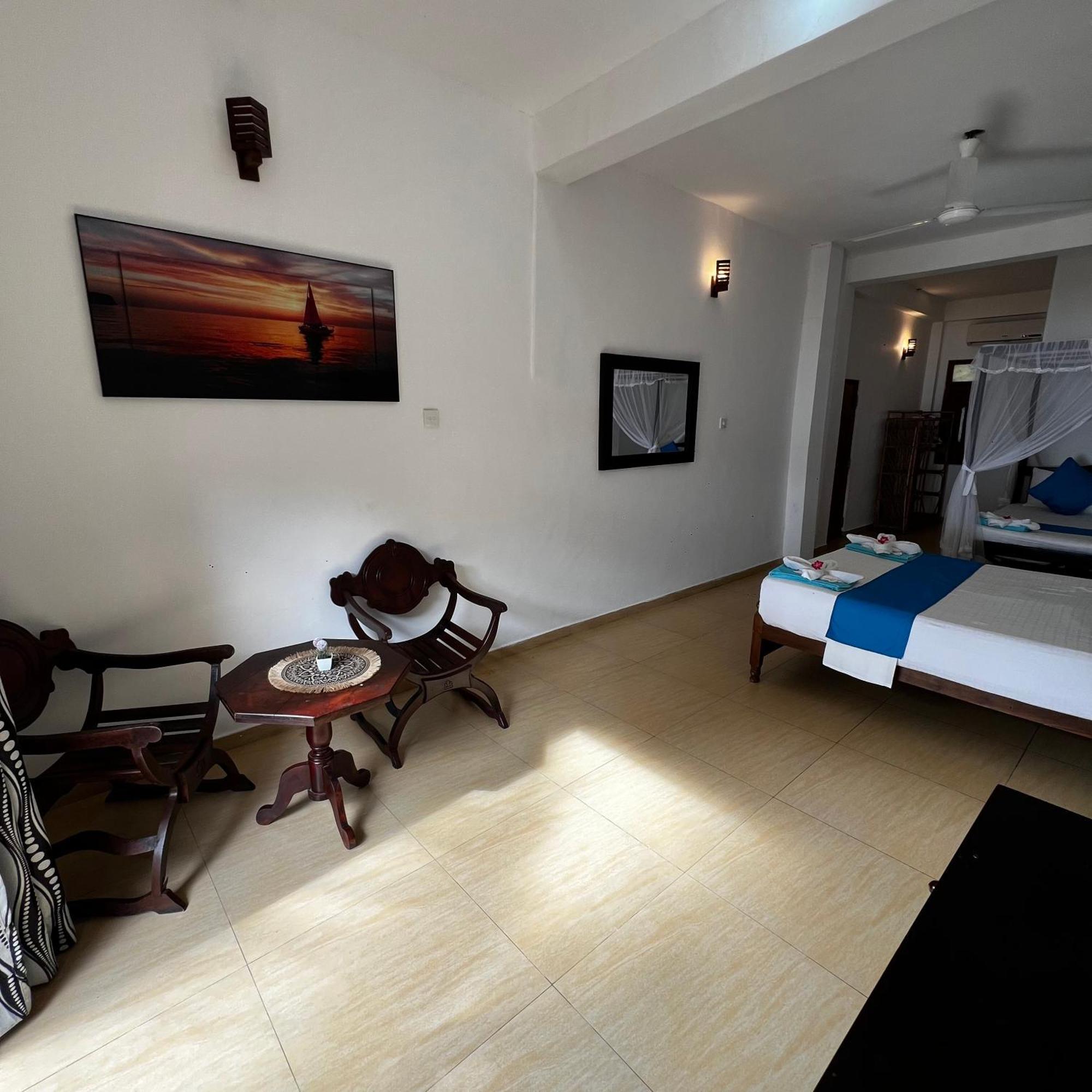 Prana Beach Hotel Ex Guli Hikkaduwa Bagian luar foto