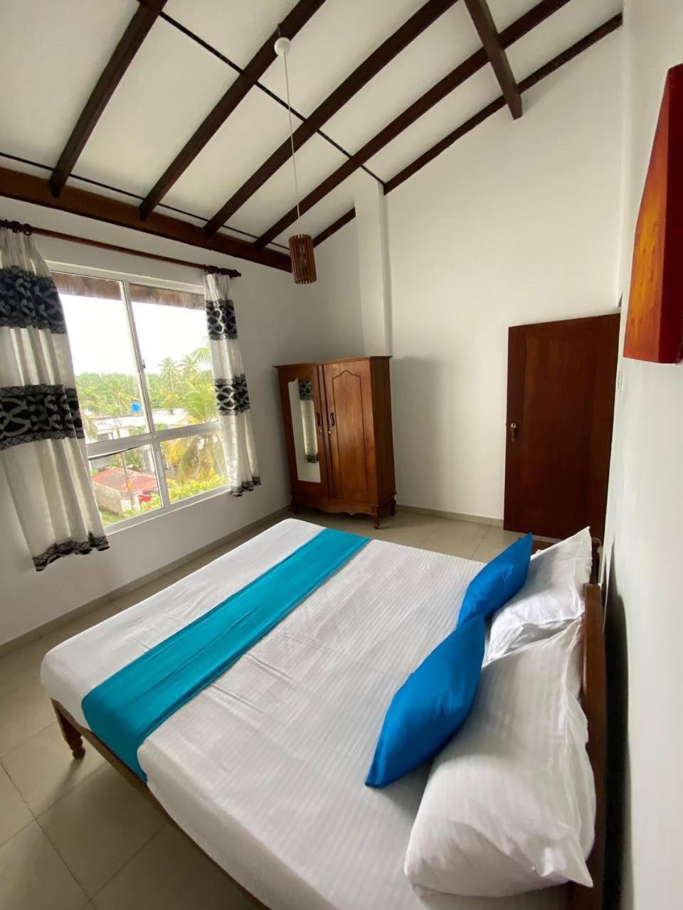 Prana Beach Hotel Ex Guli Hikkaduwa Bagian luar foto