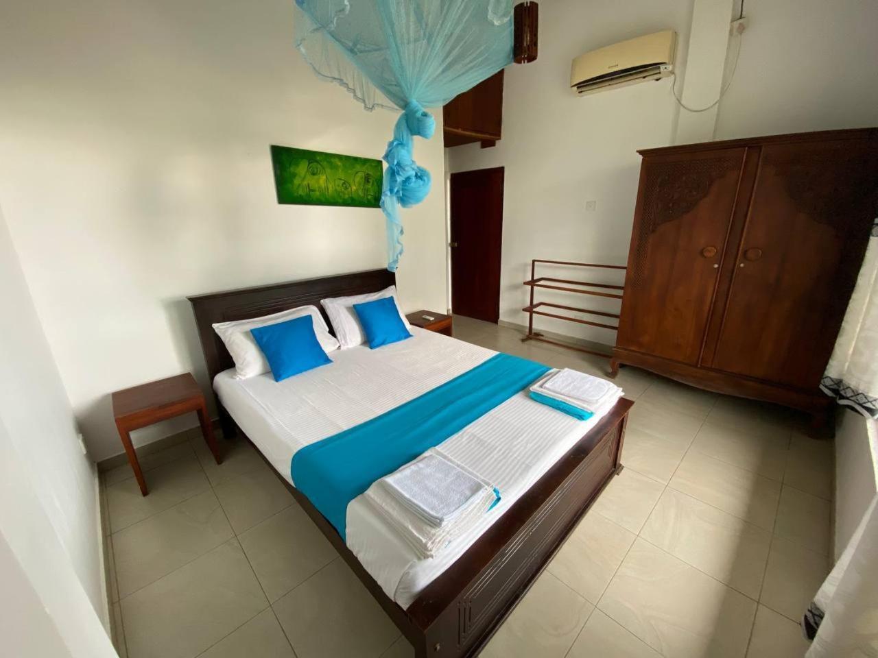 Prana Beach Hotel Ex Guli Hikkaduwa Bagian luar foto